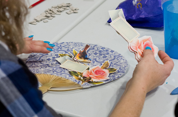 actividades_creativas_alternativas_alicante_manualidades_arte_abanicos_decoracion